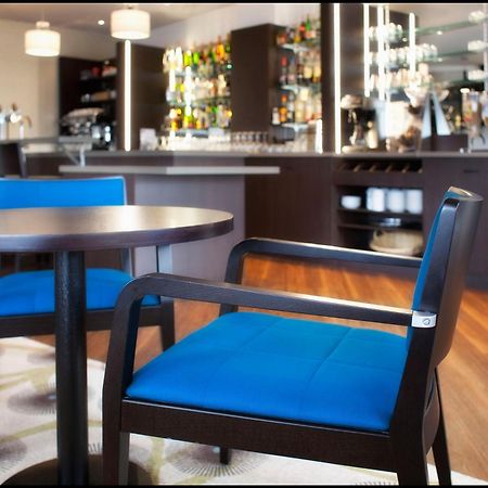 Hotel Le Berry Saint-Nazaire Екстериор снимка