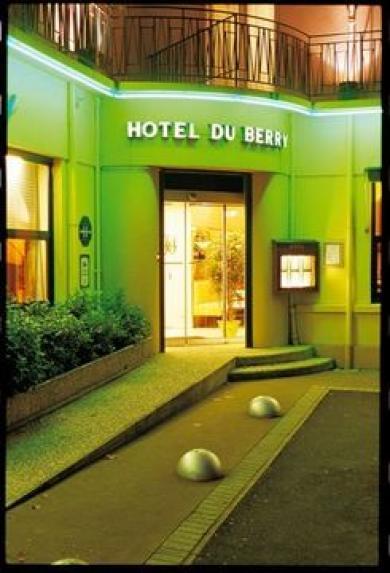 Hotel Le Berry Saint-Nazaire Екстериор снимка