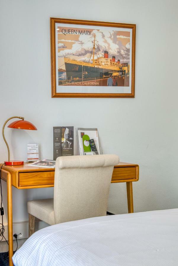 Hotel Le Berry Saint-Nazaire Екстериор снимка