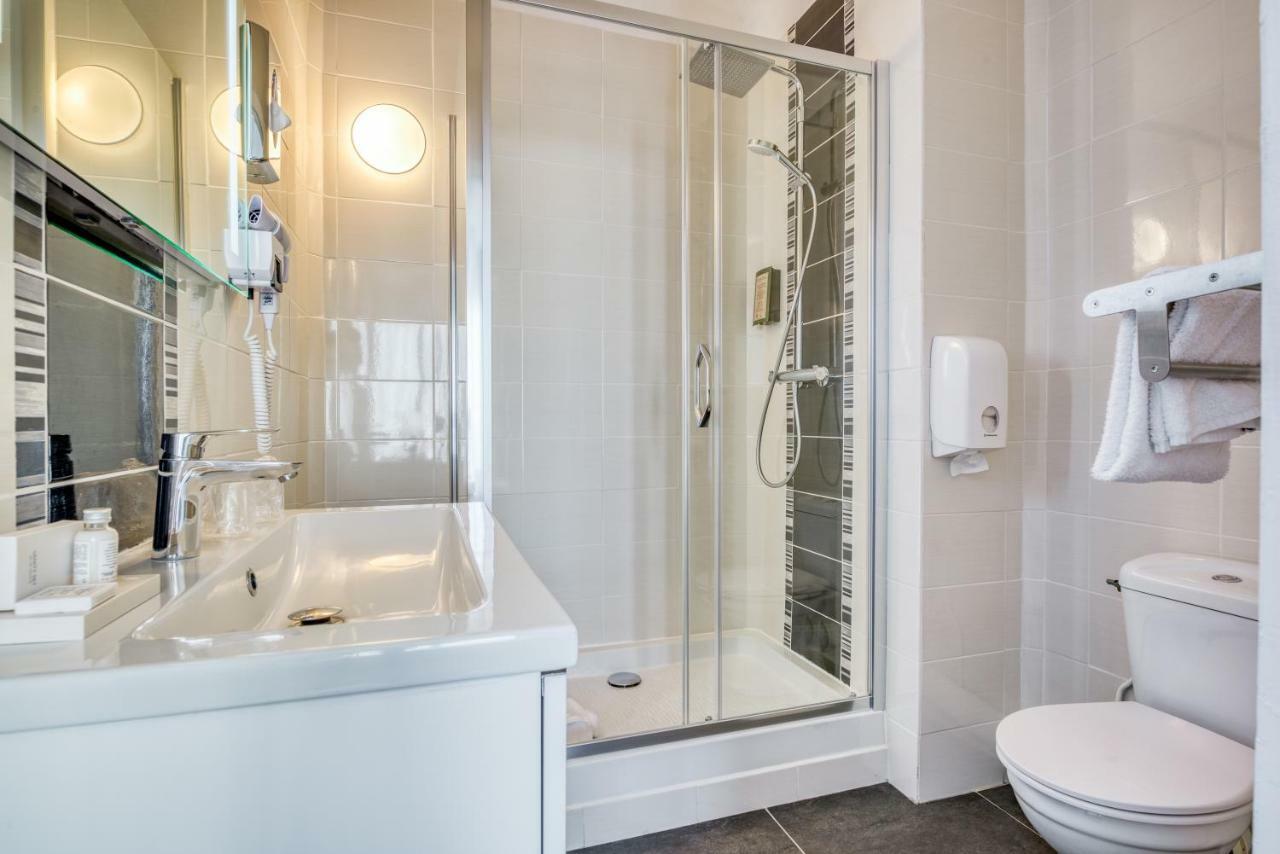 Hotel Le Berry Saint-Nazaire Екстериор снимка