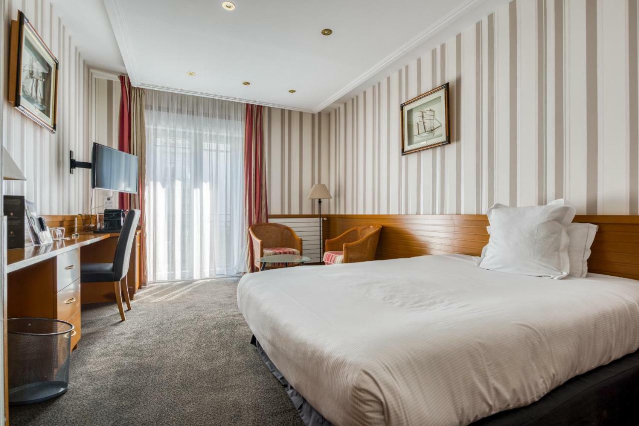 Hotel Le Berry Saint-Nazaire Екстериор снимка